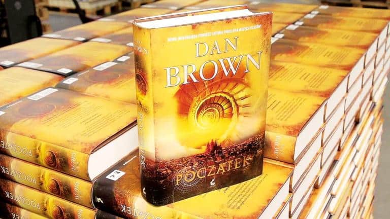 Znamienny początek Dana Browna w Polsce
