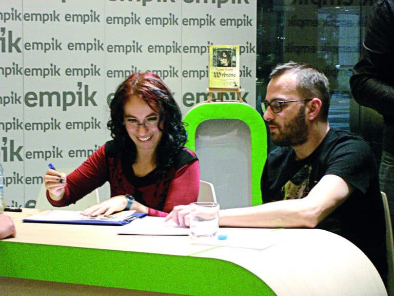 Zabieram  czytelników  w podróż